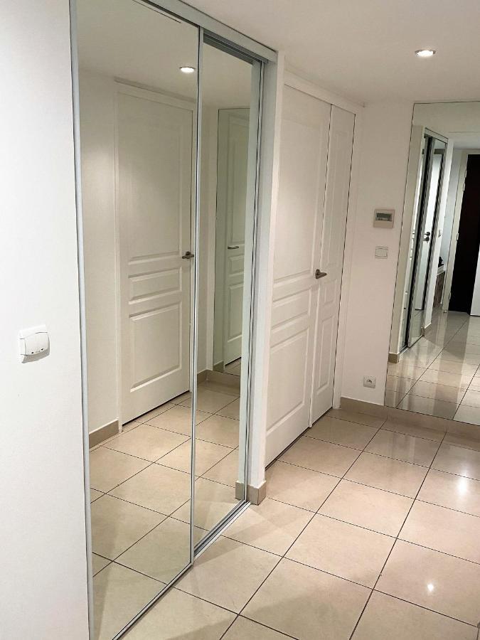T2 Proche De La Gare, A 10 Minutes A Pieds De La Croisette, Piscine & Parking Dans Residence De Haut Standing Cannes Ngoại thất bức ảnh