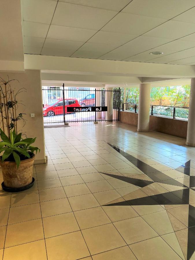 T2 Proche De La Gare, A 10 Minutes A Pieds De La Croisette, Piscine & Parking Dans Residence De Haut Standing Cannes Ngoại thất bức ảnh