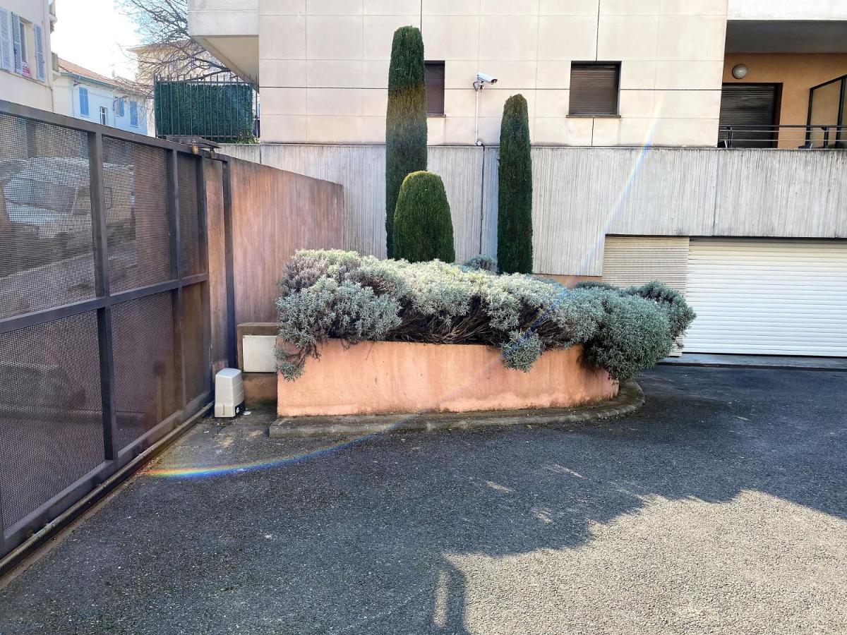 T2 Proche De La Gare, A 10 Minutes A Pieds De La Croisette, Piscine & Parking Dans Residence De Haut Standing Cannes Ngoại thất bức ảnh